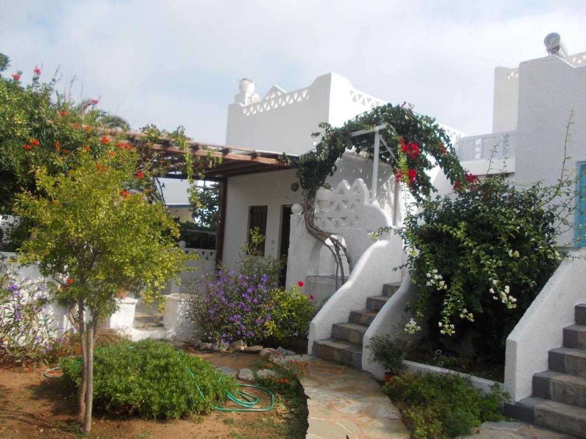 Nyfes Traditional Boutique Faltaina Σκύρος Εξωτερικό φωτογραφία