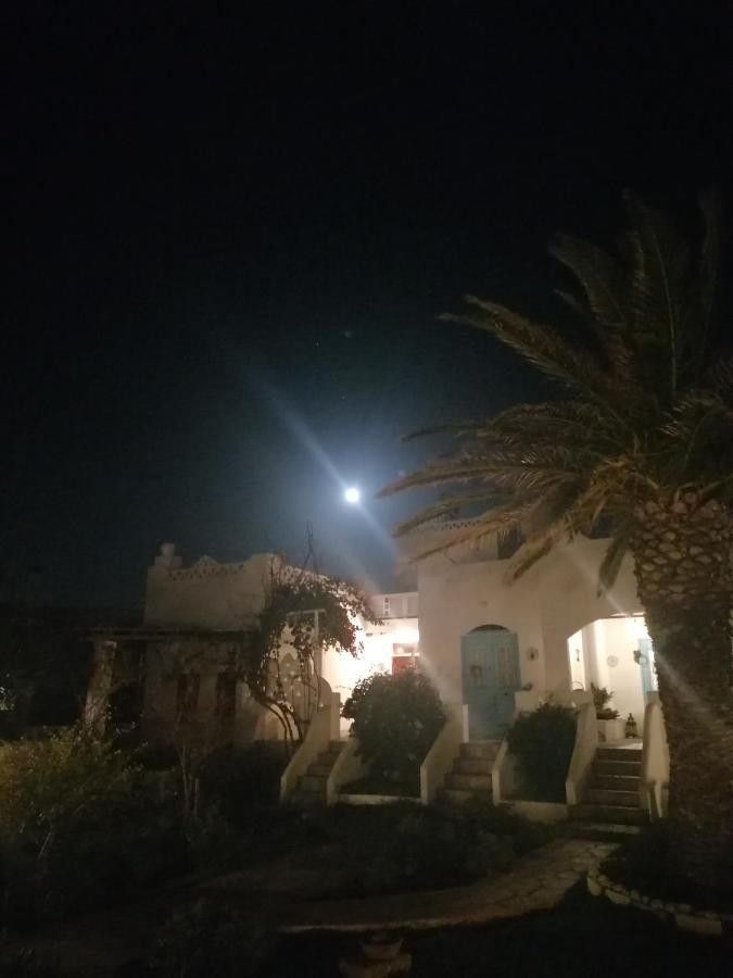 Nyfes Traditional Boutique Faltaina Σκύρος Εξωτερικό φωτογραφία